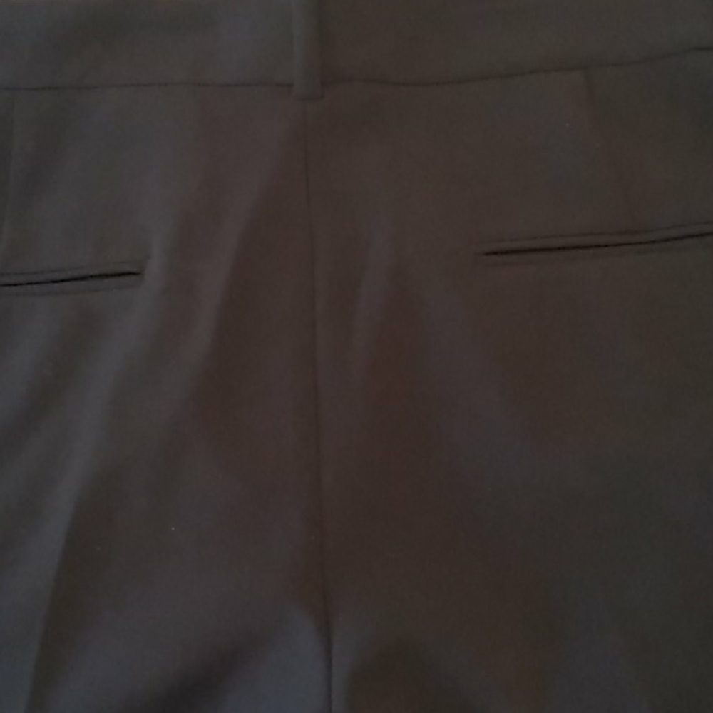 Zara front split hem - Picture 5 of 8